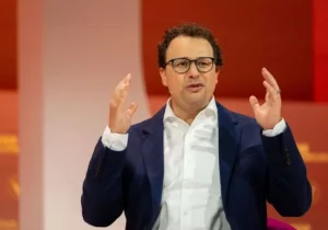 آنتروپیک با انتخاب متخصص امنیت ملی، رهبری خود در حوزه هوش مصنوعی را ارتقا می‌دهد.