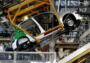 پایان سیاست قیمت‌گذاری دولتی خودرو تا خرداد ماه