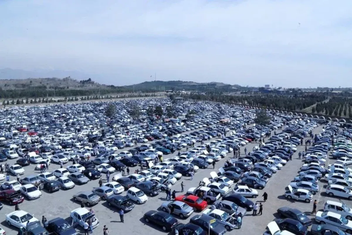 “فروش گسترده خودروهای دولتی با شرایط ویژه”