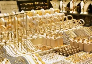 نوسان قیمت طلای ۱۸ عیار در روز سه‌شنبه ۱۳ خرداد ۱۴۰۴